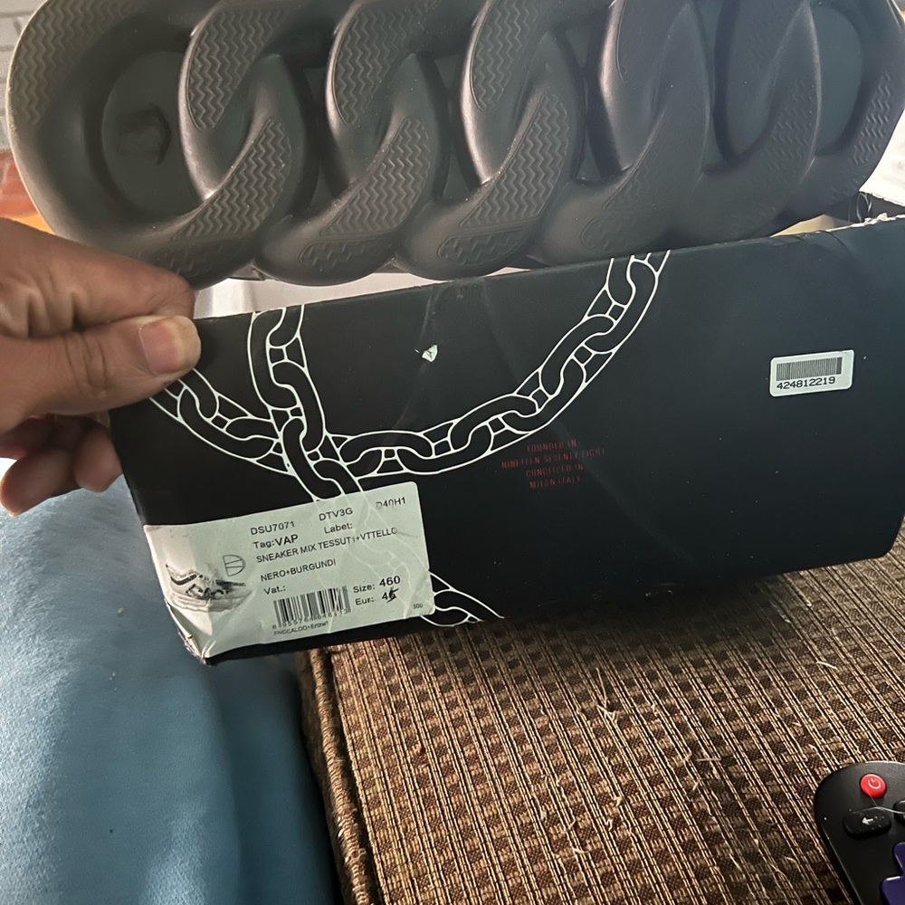 Brand New In Box - Picture 4 of 4